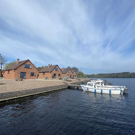 Tullybay Holiday Lodges Enniskillen Zewnętrze zdjęcie