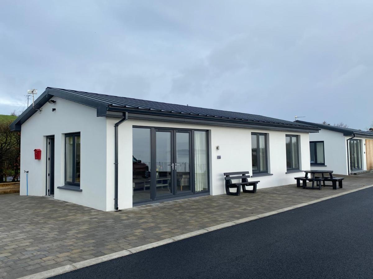 Tullybay Holiday Lodges Enniskillen Zewnętrze zdjęcie