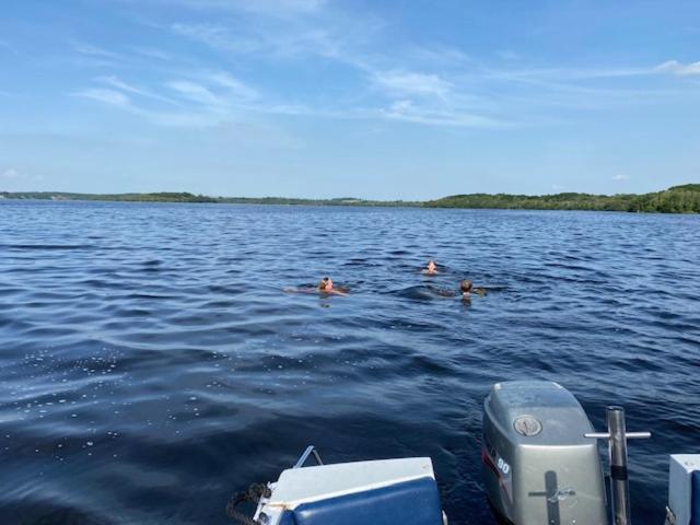 Tullybay Holiday Lodges Enniskillen Zewnętrze zdjęcie