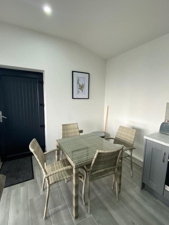 Tullybay Holiday Lodges Enniskillen Zewnętrze zdjęcie